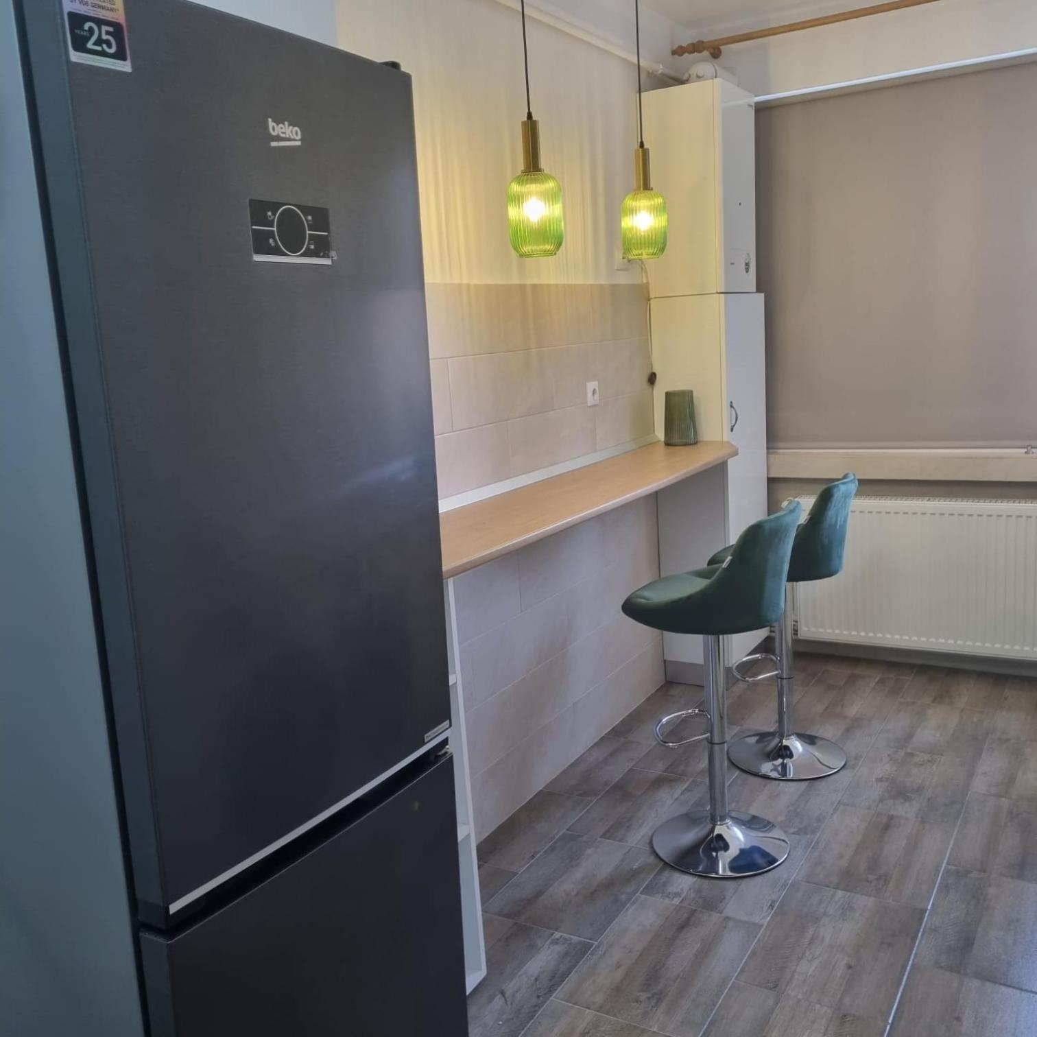 Central View Apartment Deva Luaran gambar